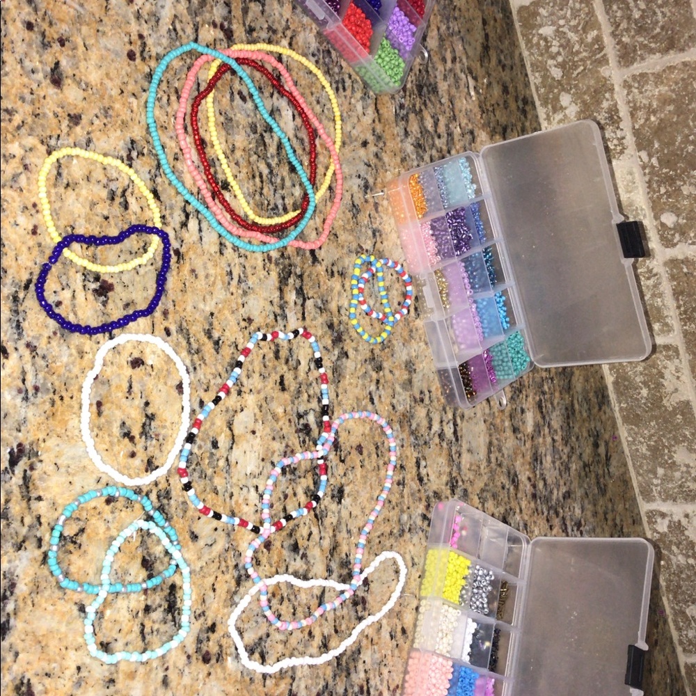 Beaded necklaces and bracelets/anklets
